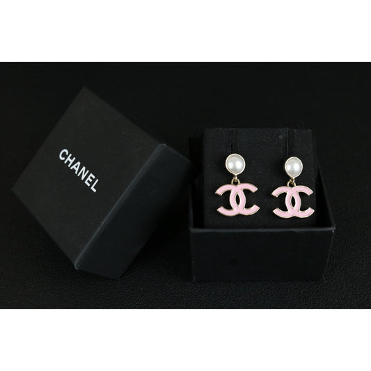 Very Good ( Rank A) ｜CHANEL A25P COCO Mark Pearl Pendant Earrings Pink｜X25112305