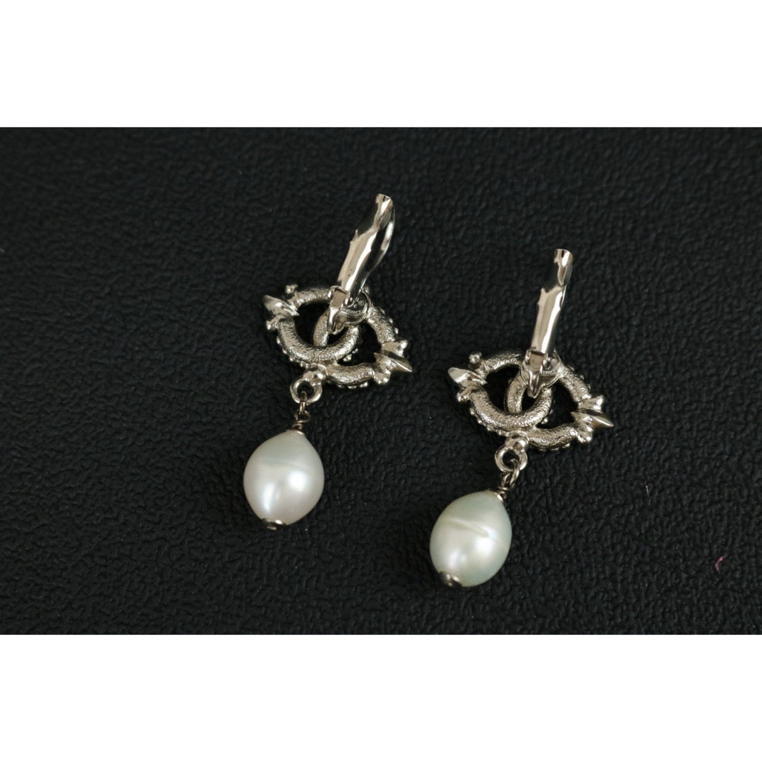 Excellent（Rank SA）｜ CHANEL Coco Mark Rhinestone Pearl Earrings Silver｜X25040603