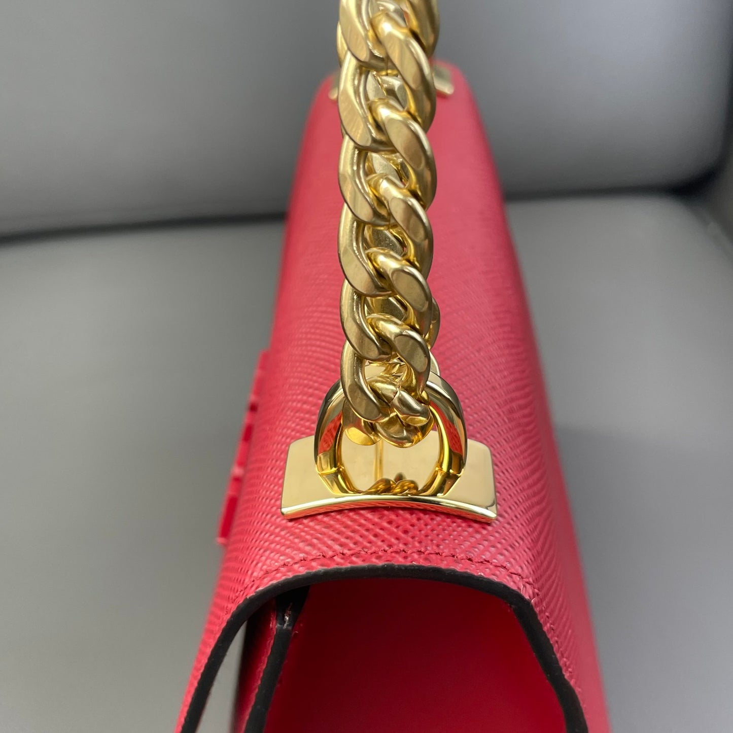 First installment 1/3｜ PRADA Shoulder Bag Red