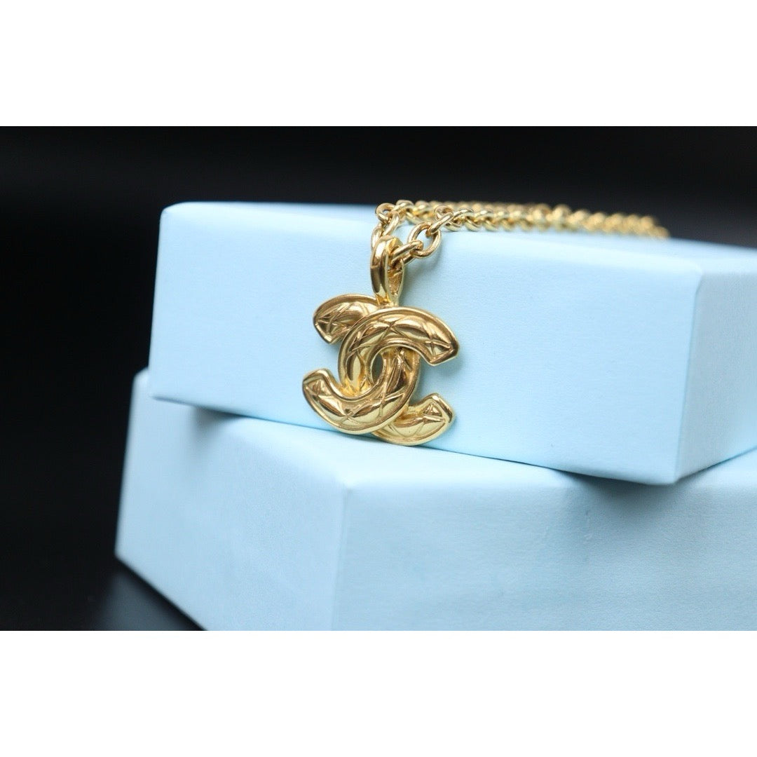 Very Good ( Rank A) ｜  CHANEL Vintage Coco Mark Gold Necklace ｜24090513