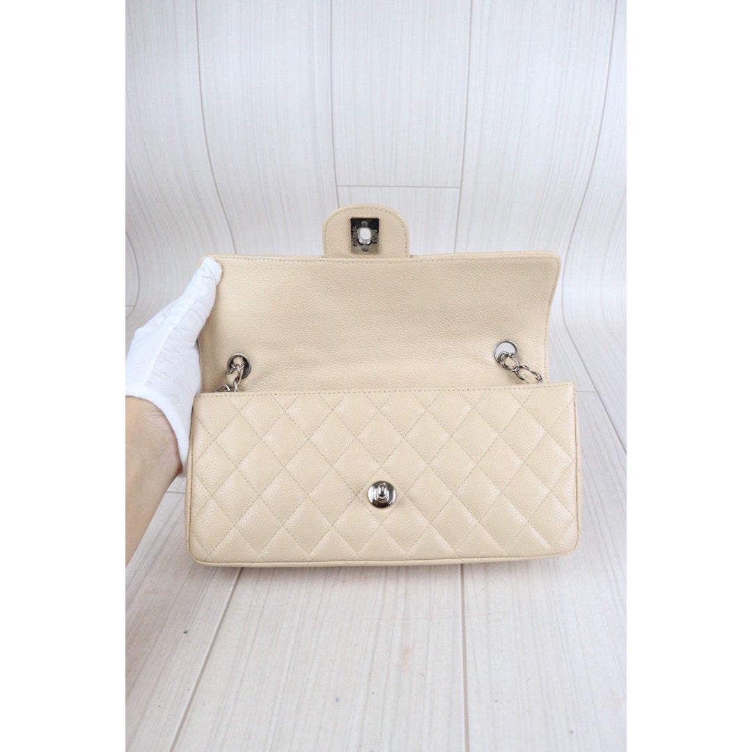 Rank A ｜ CHANEL Matrasse East West Classic Chain Shoulder Bag Beige｜23080303