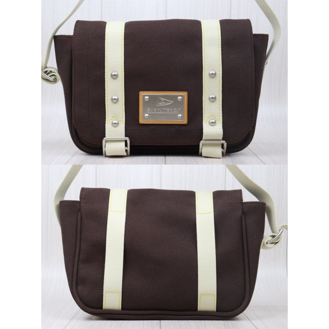 Very Good ( Rank A)｜LV Canvas ShoulderBag Brown｜Q24110713