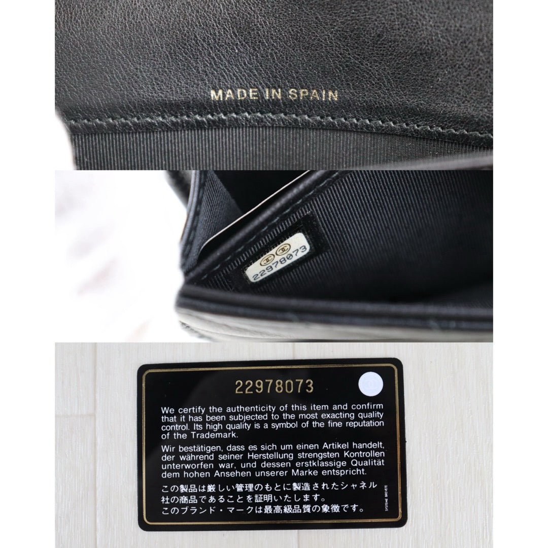 Include Entrupy Certificate of Authenticity｜Very Good ( Rank A)｜CHANEL Calf Skin Black Long Wallet Made In 2016-2017Year｜S26053007