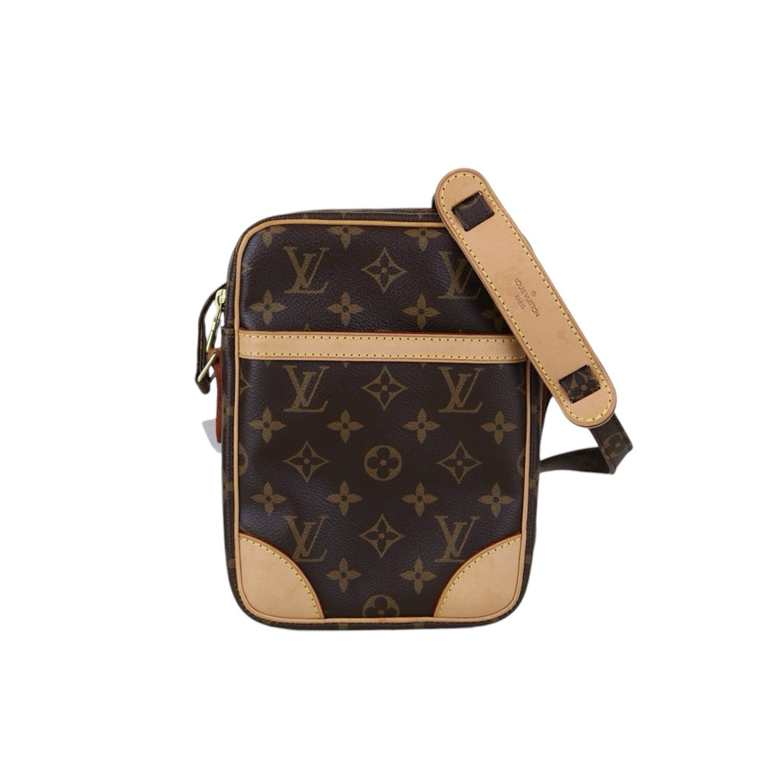 Very Good ( Rank A) ｜ LV Monogram Amazon Shoulder Bag｜S24102404