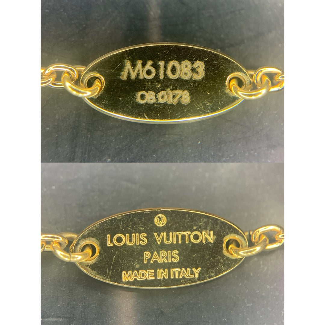 Include Authentic Detective Certificate of Authenticity｜Very Good ( Rank A) ｜  Louis Vuitton Collier Essential V Necklace ｜26041306