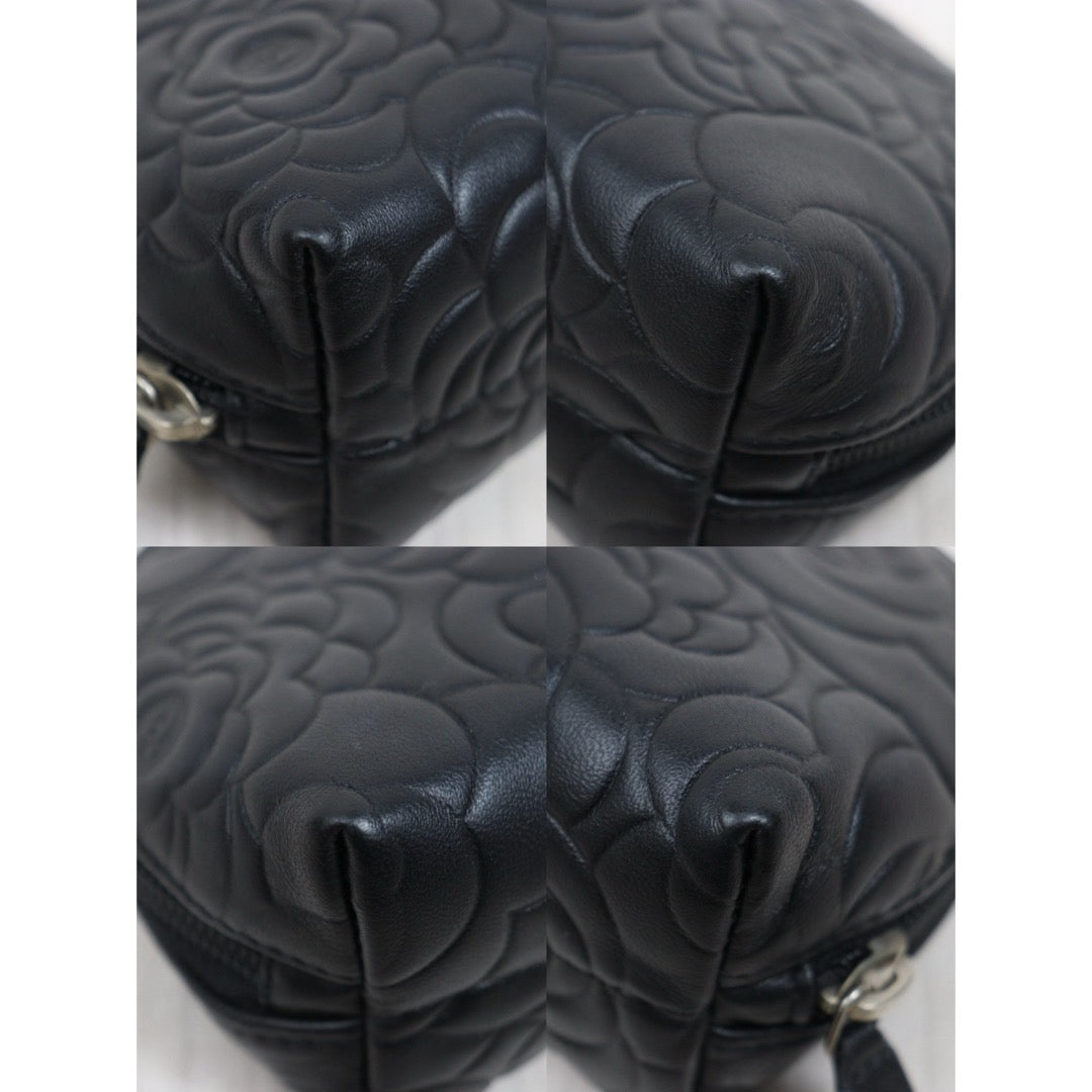 Very Good ( Rank A)｜ CHANEL Lambskin Camellia Cosme Pouch Black Made In 2012Year｜26022403