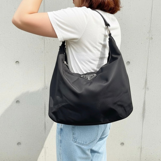 Include Entrupy Certificate of Authenticity｜Good ( Rank AB)｜ PRADA HOBO GM Black HandBag ｜26040804