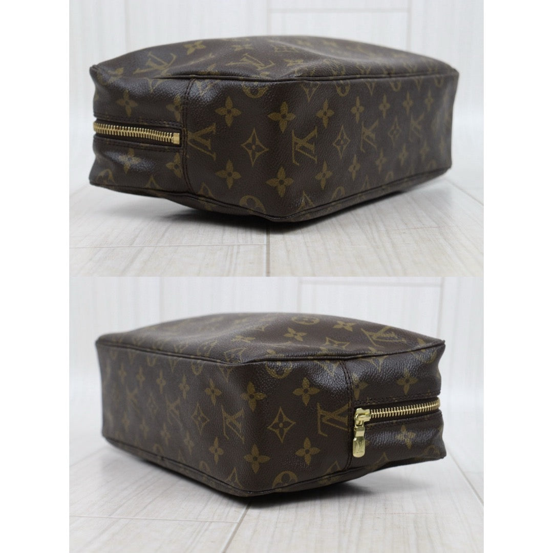 Very Good ( Rank A)｜ LV Truth Toilet 28 Monogram Makeup Pouch｜Q25052203