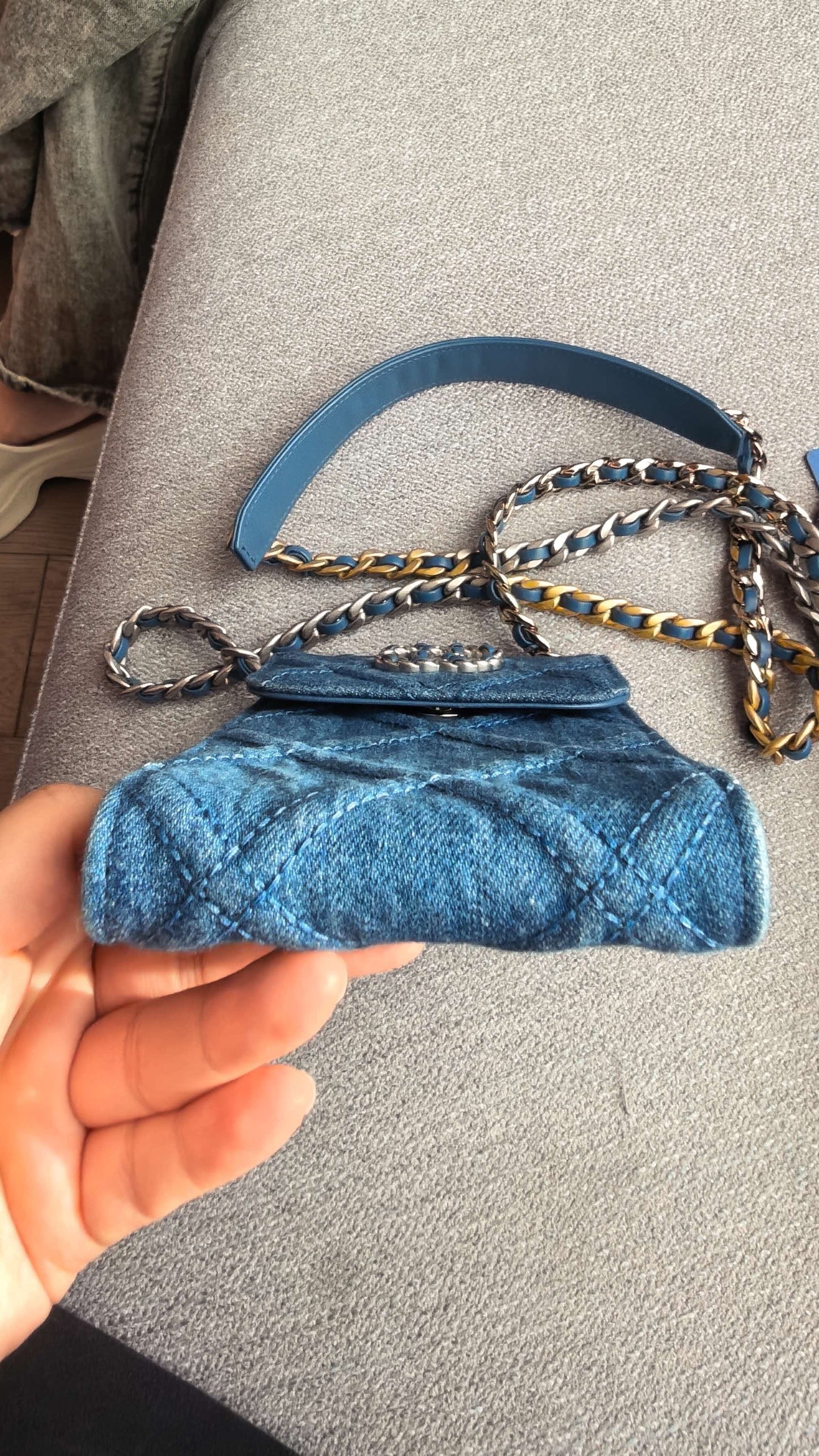 First installment 1/4｜ CHANEL Matrasse Chain Demin Blue 19Bag Shoulderbag