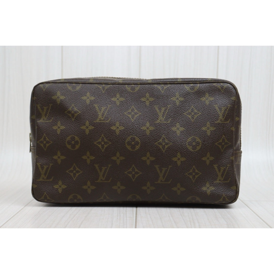 Include Entrupy Certificate of Authenticity｜Good ( Rank AB)｜ Louis Vuitton Truth Toilet 28 Monogram Makeup Pouch｜26060402