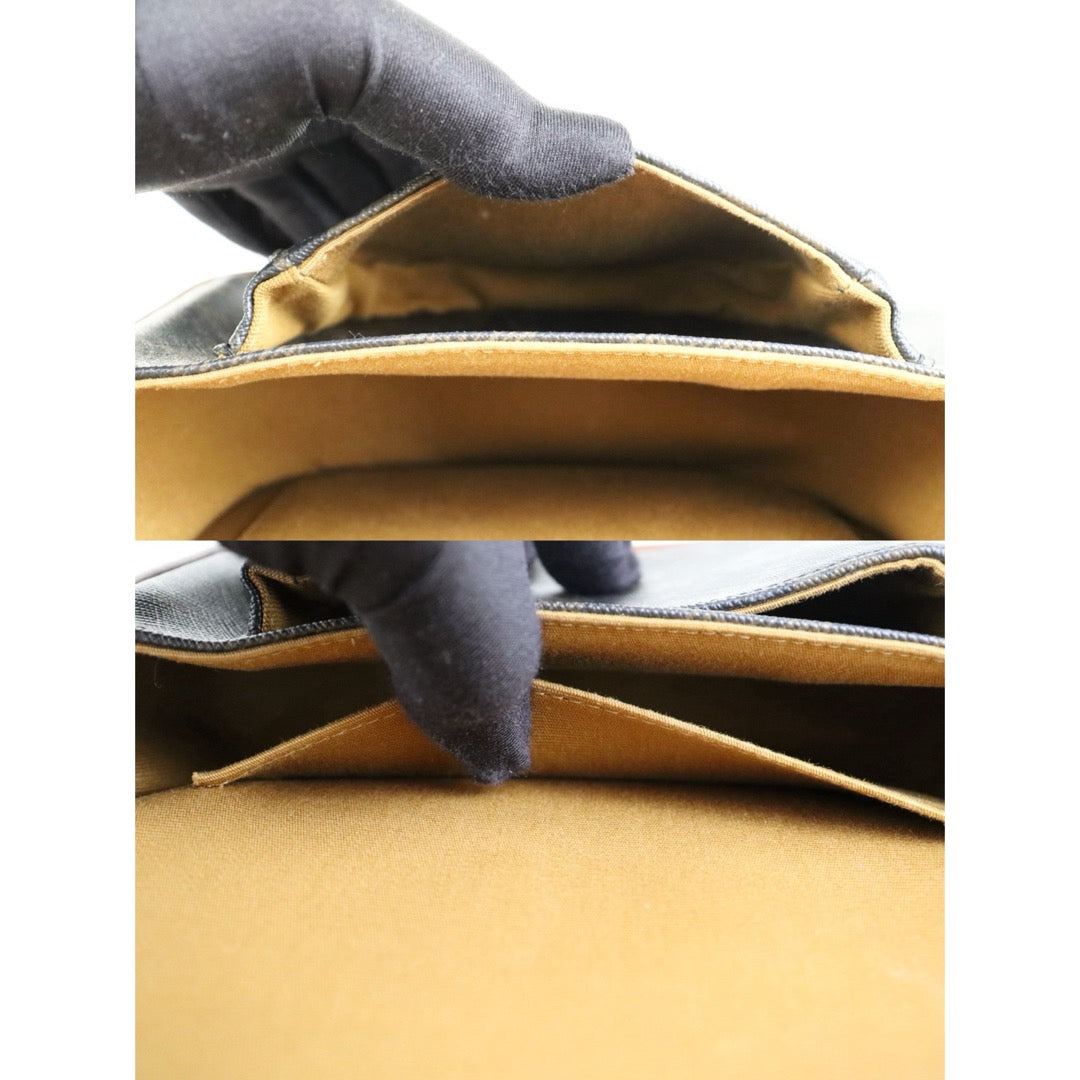 Very Good ( Rank A) ｜ CELINE Macadam Triomphe Cross Body Shoulder Bag Current Model｜S25081011