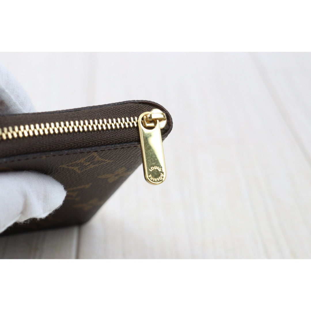 Very Good ( Rank A) ｜ LV Monogram  Wallet ｜24122622