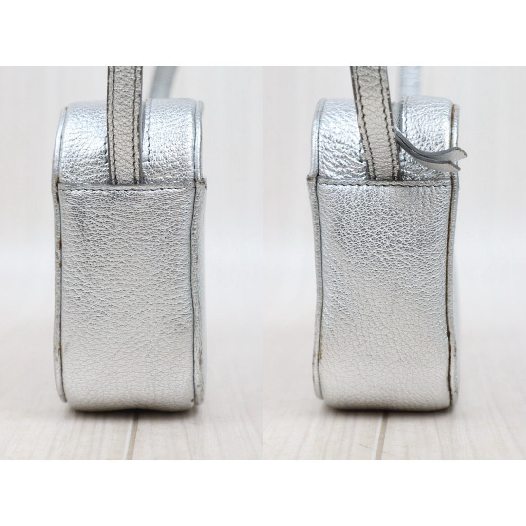 Good ( Rank AB)｜Balenciaga Everyday XS Camera Bag Silver｜P25080603