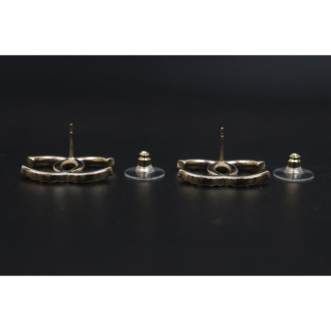 Include Authentic Detective Certificate of Authenticity｜Very Good ( Rank A) ｜CHANEL B20A COCO Mark Rhinestone Earrings Made In 2020Year｜S26031015