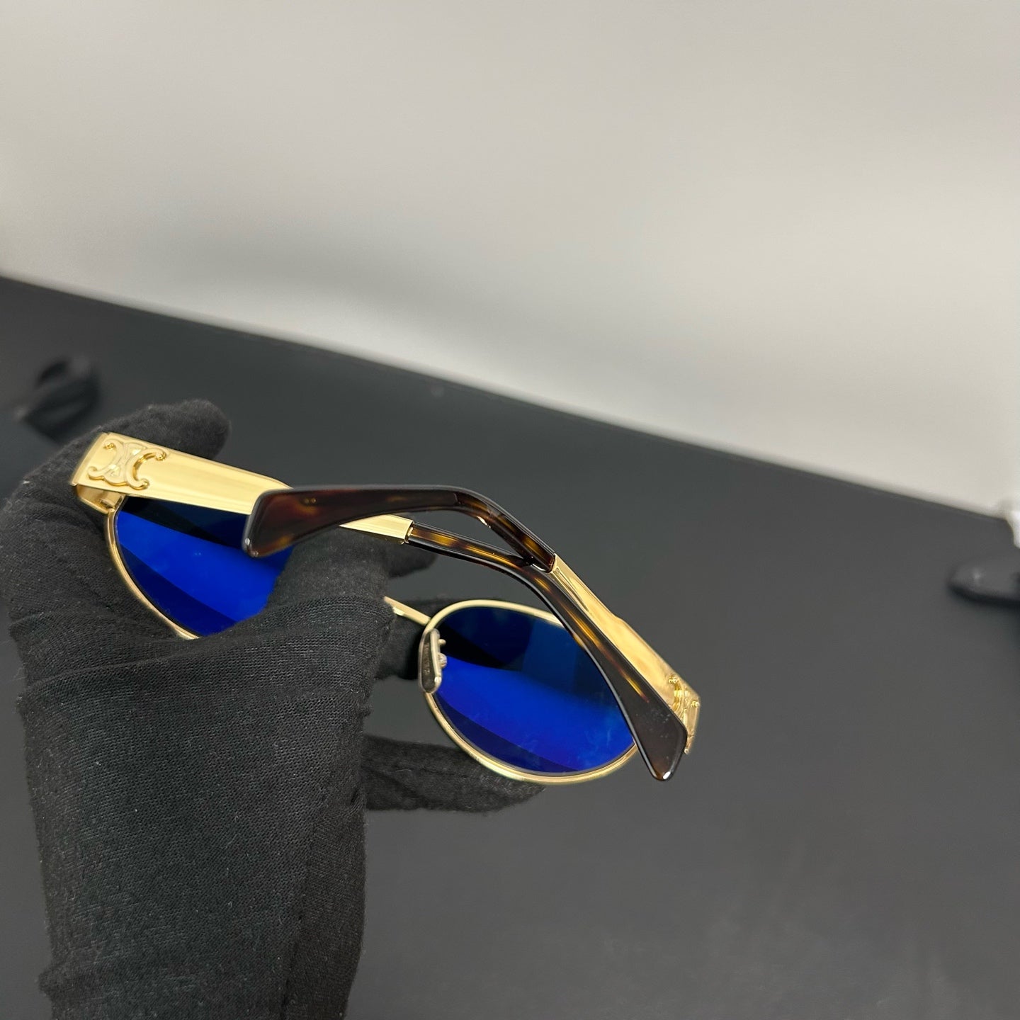 Very Good ( Rank A)｜ CELINE sunglasses