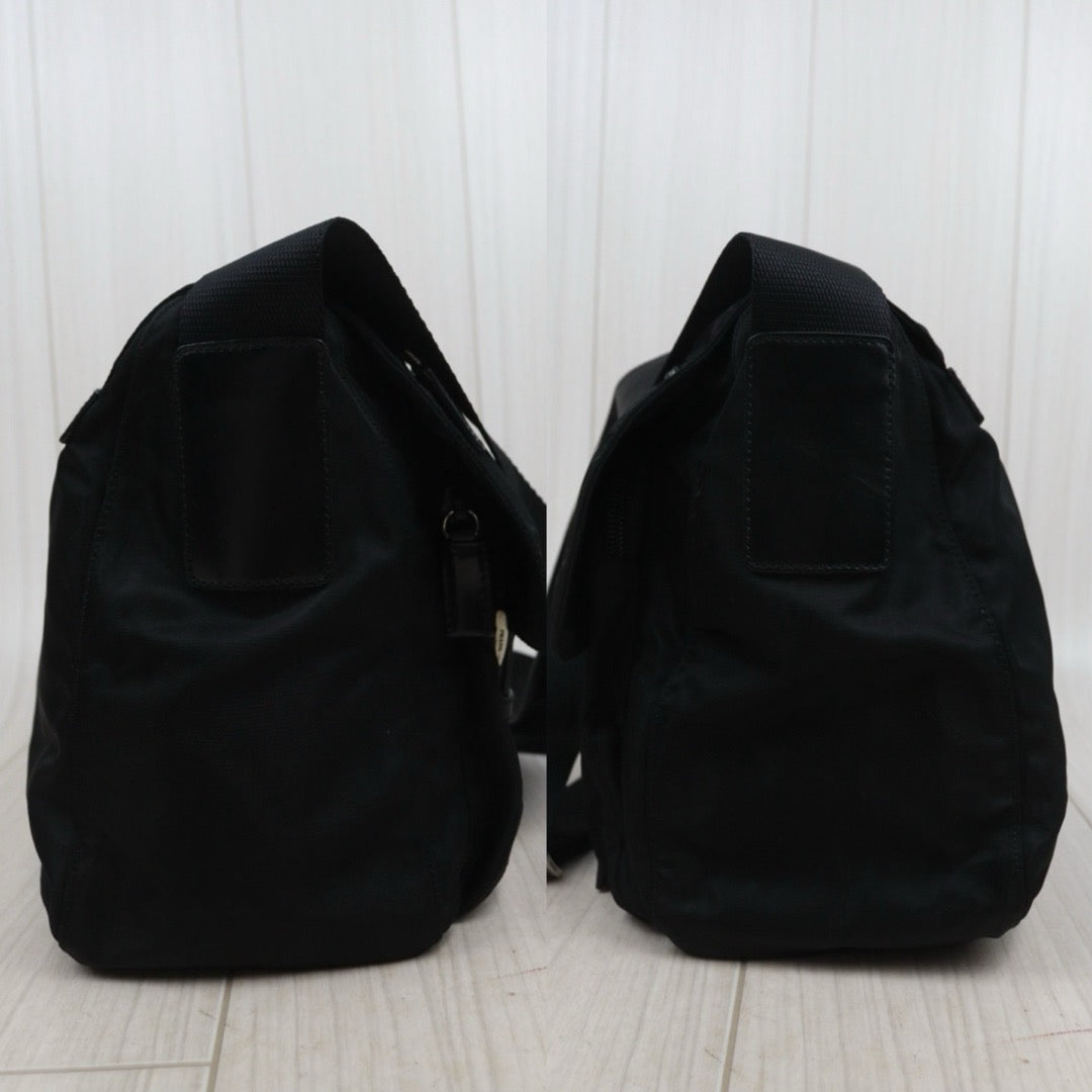 Very Good ( Rank A) ｜Prada  Nylon ShoulderBag Black Silver Hardware｜25101505