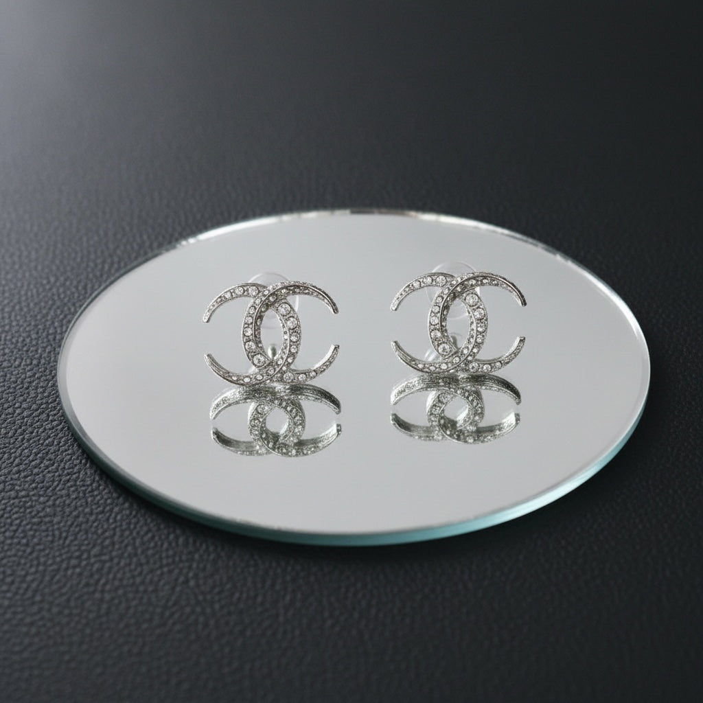 Include Authentic Detective Certificate of Authenticity｜Very Good ( Rank A) ｜CHANEL B15C COCO Mark Rhinestone Earrings Made In 2015Year｜S26061004