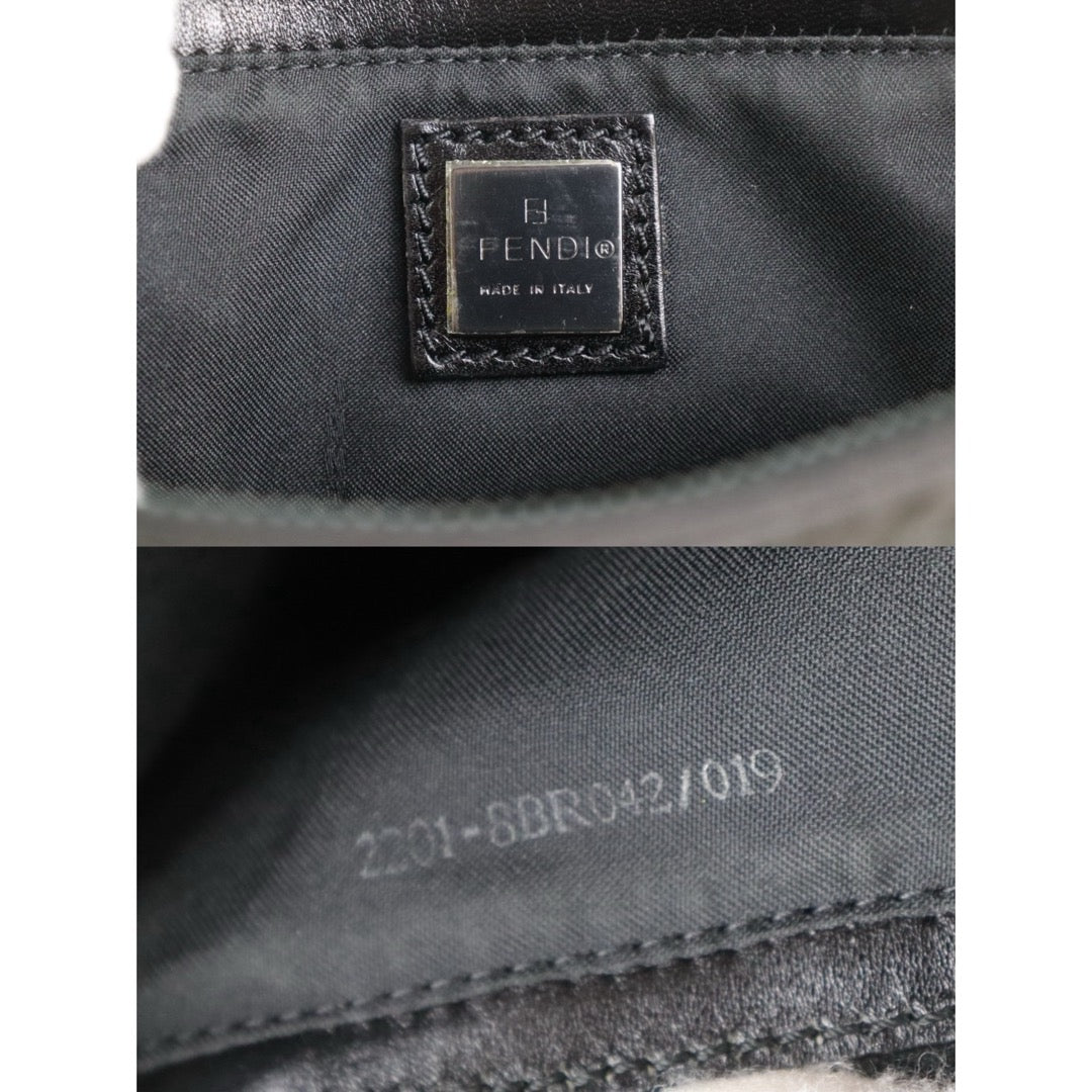 Include Entrupy Certificate of Authenticity｜Very Good ( Rank A)｜ FENDI Mamma  Shoulder Bag Black｜S26072526
