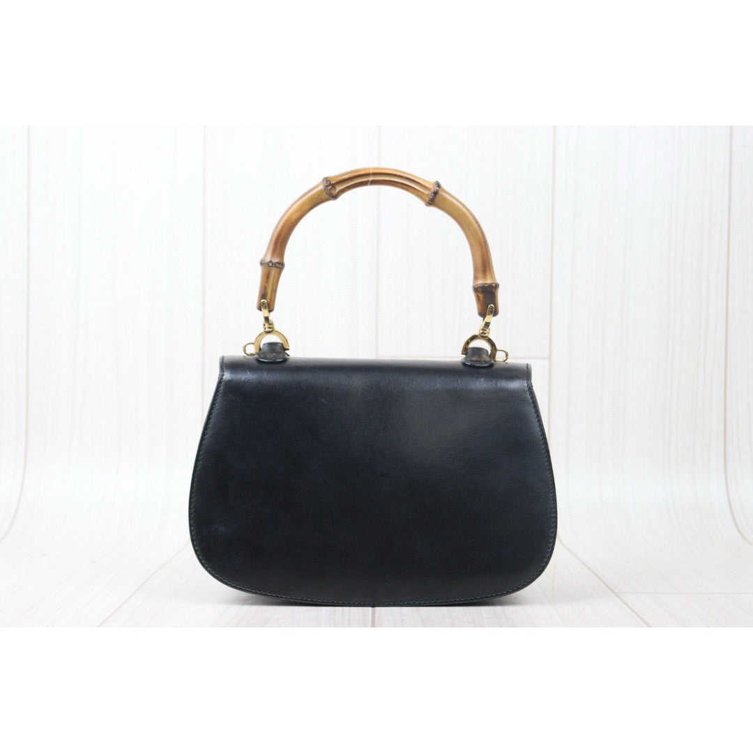 Good ( Rank AB)｜ GUCCI Bamboo Box Leather PM Black Hand Bag ｜P24110114