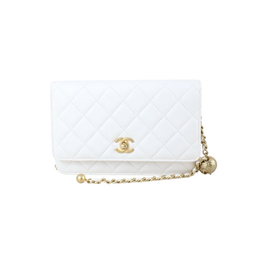 Include Entrupy Certificate of Authenticity｜Very Good ( Rank A)｜CHANEL Lambskin WOC Chain Bag White Made in 2020-2021 Year｜Z26091601