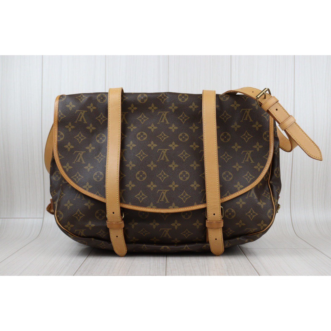 Rank AB｜ LV Monogram Saumur GM 43 Shoulder Bag｜24011624