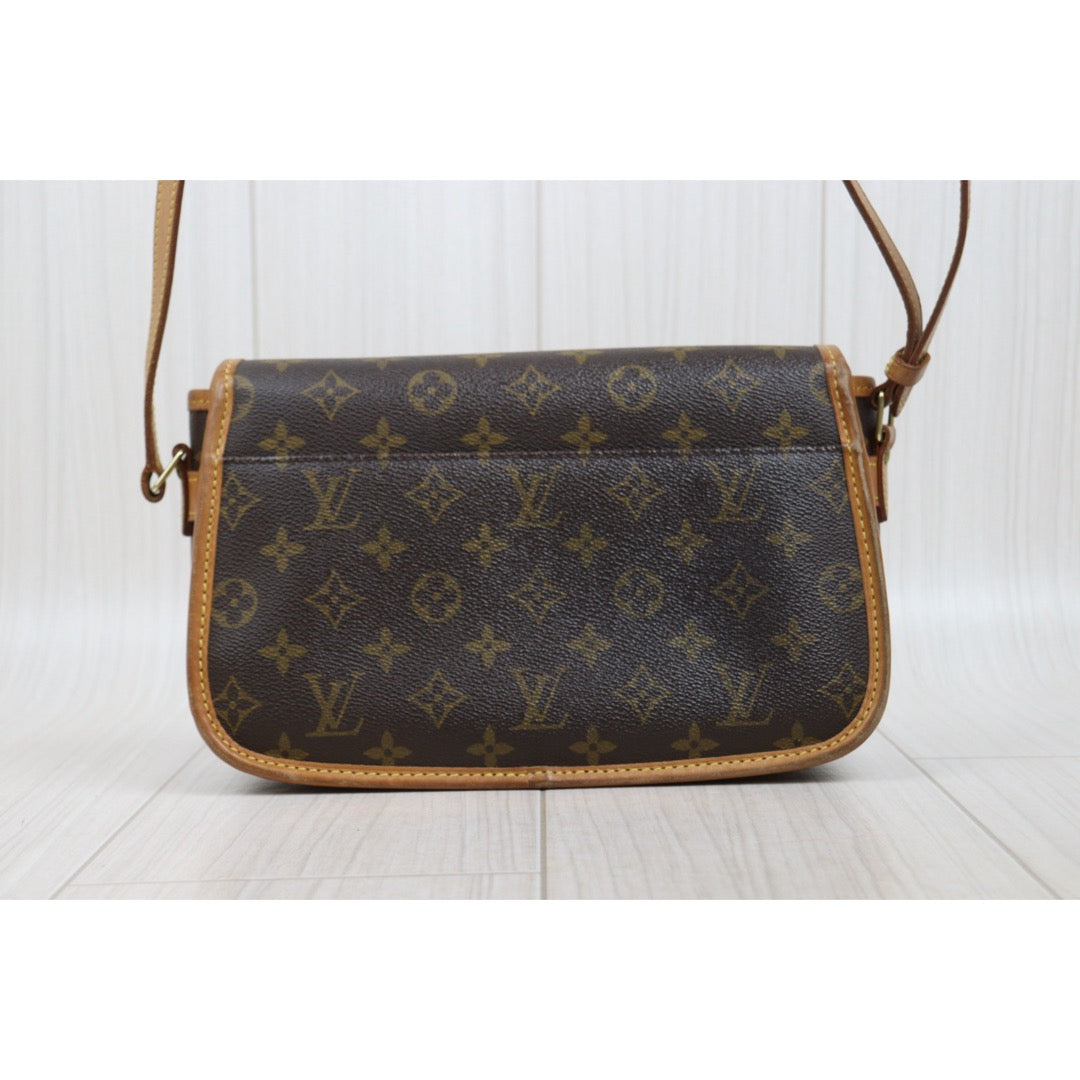 Fair ( Rank B)｜LV Monogram Sologne ShoulderBag｜26012206