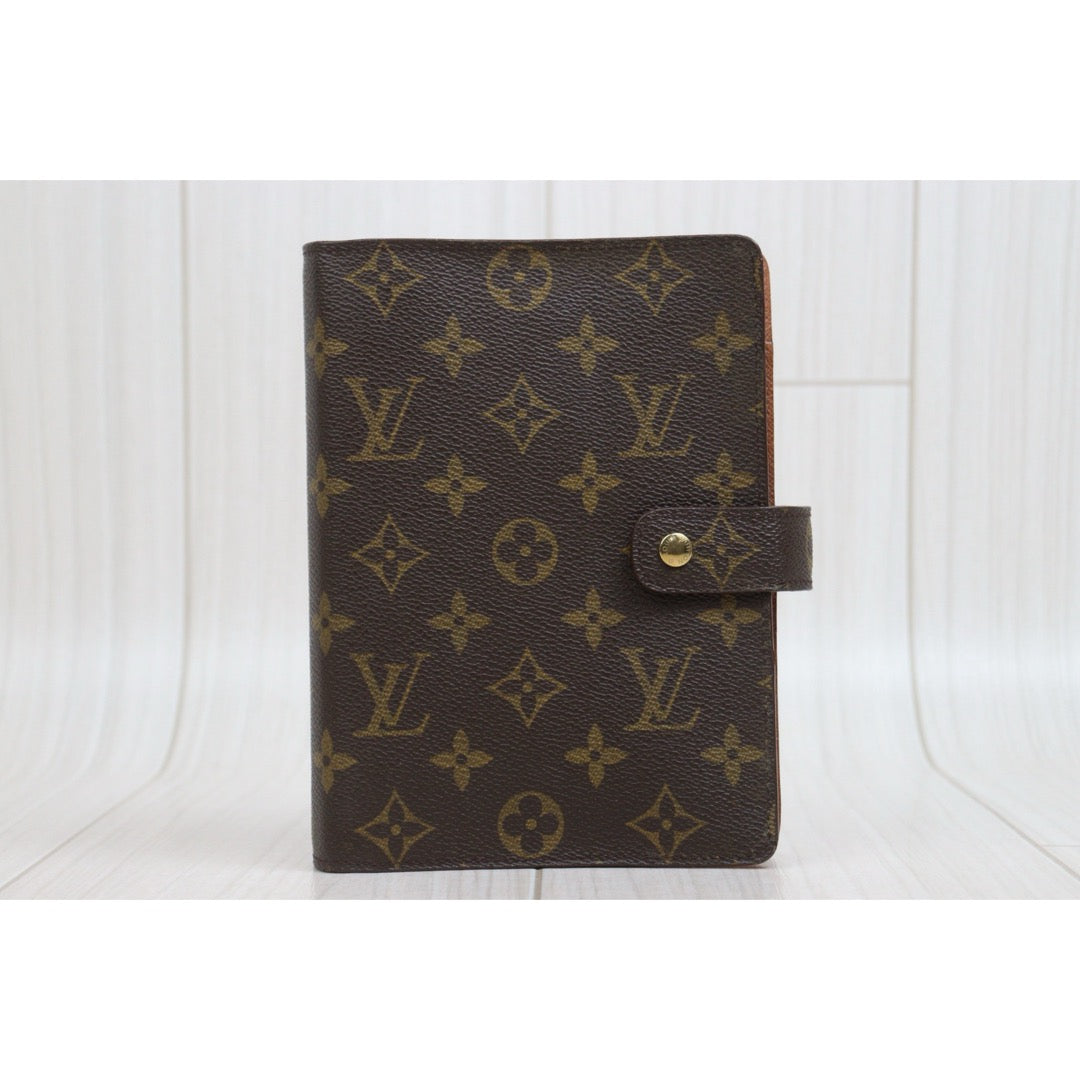 Include Entrupy Certificate of Authenticity｜Very Good ( Rank A)｜ Louis Vuitton Monogram Agenda MM Notebook Cover ｜26052705