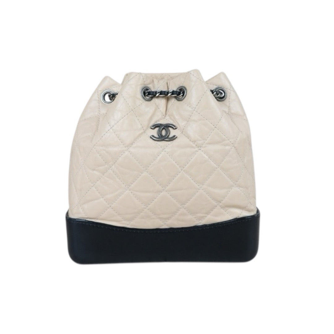 Include Entrupy Certificate of Authenticity｜Good ( Rank AB)｜CHANE Calf Leather Gabrielle Aged Backpack Beige  Made in 2018 Year｜S26080106