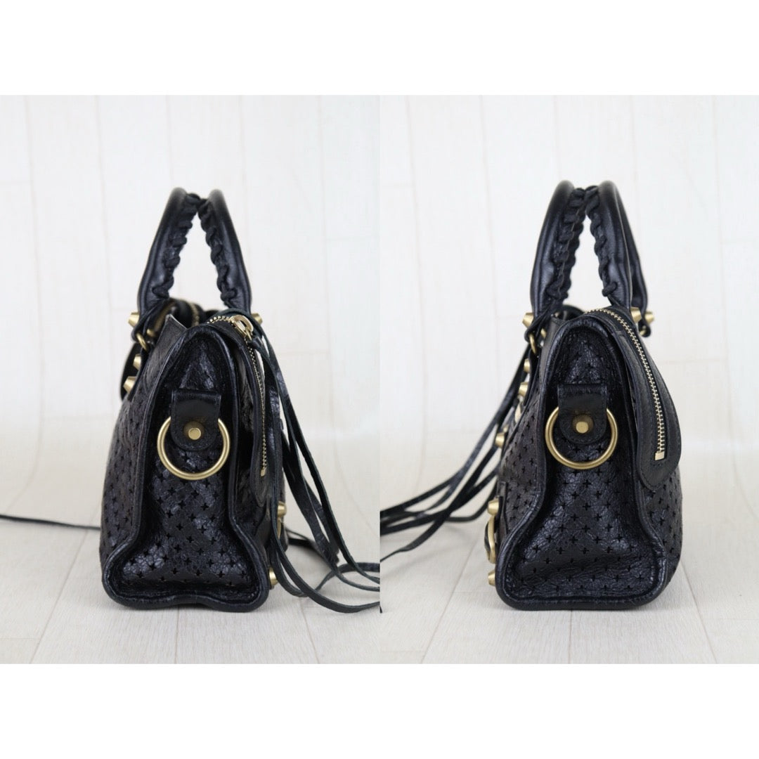 Very Good ( Rank A)｜Balenciaga Calf Leather Le City Mini Handbag Shoulder Bag Black｜S26022613