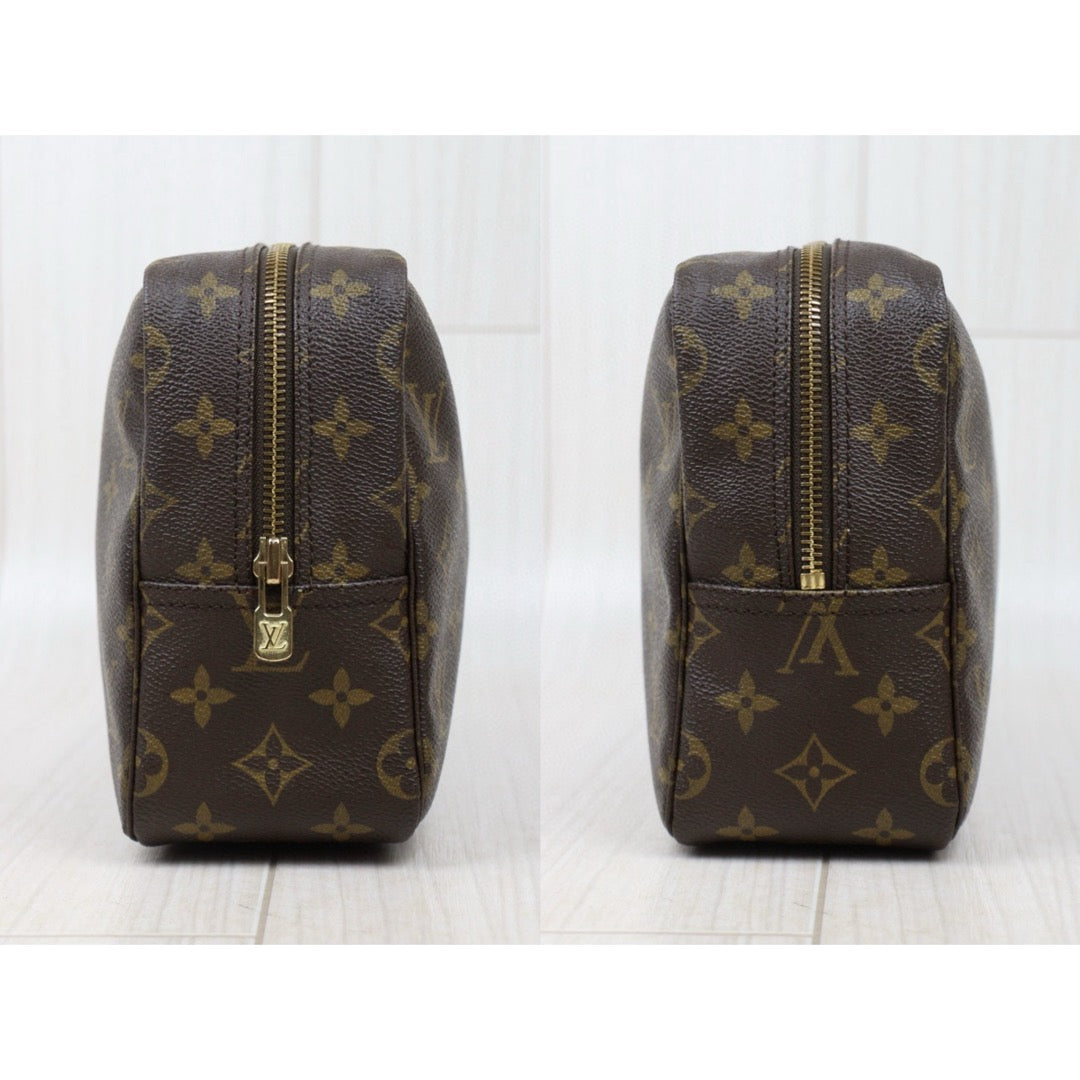 Good ( Rank AB)｜ LV Truth Toilet 28 Monogram Makeup Pouch｜Q25013120