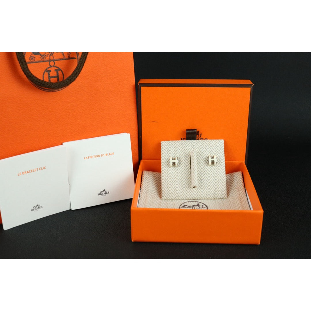 Very Good ( Rank A) ｜ HERMES Mini PopH Earrings Craie White Silver｜W25091011