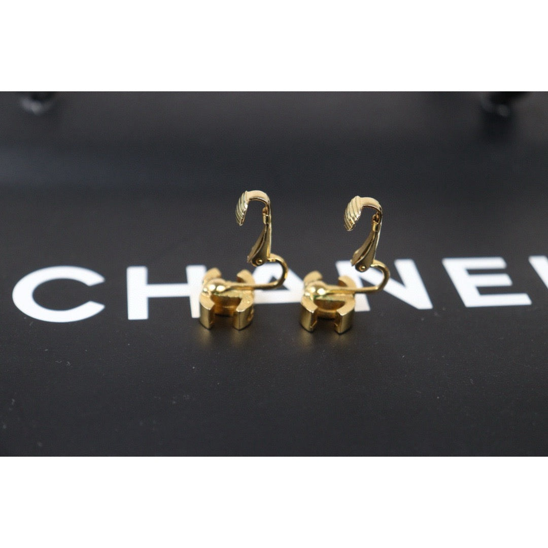 Very Good ( Rank A) ｜CHANEL COCO Earrings 18k Gold Plated ｜24072905