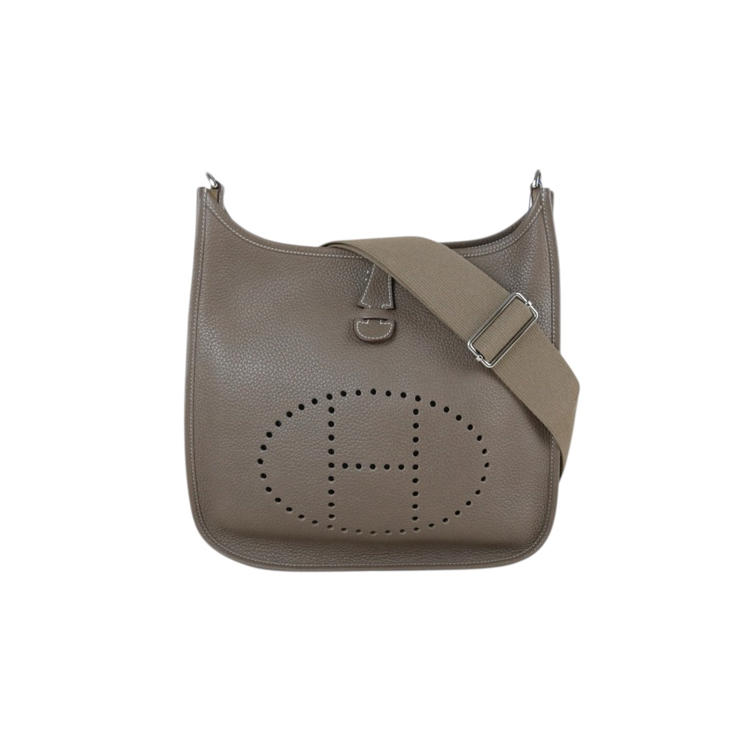 Include Entrupy Certificate of Authenticity｜Very Good ( Rank A)｜ HERMES TC Leather  Evelyne 29 Shoulder Bag Gray Q Stamp Made In 2013Year｜W26071702