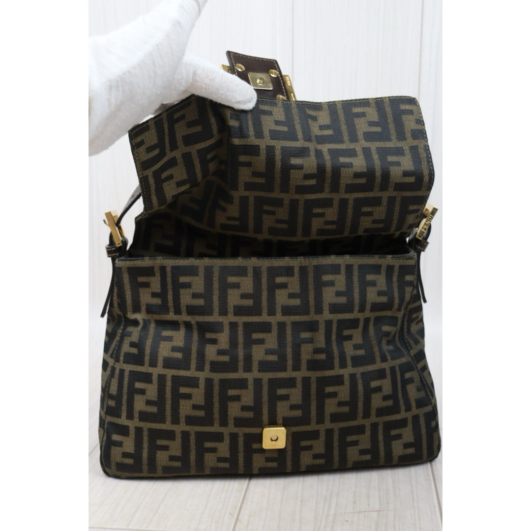 Good ( Rank AB) ｜ FENDI Zucca Mamma Baguette Shoulder Bag Gold Hardware｜S25042121