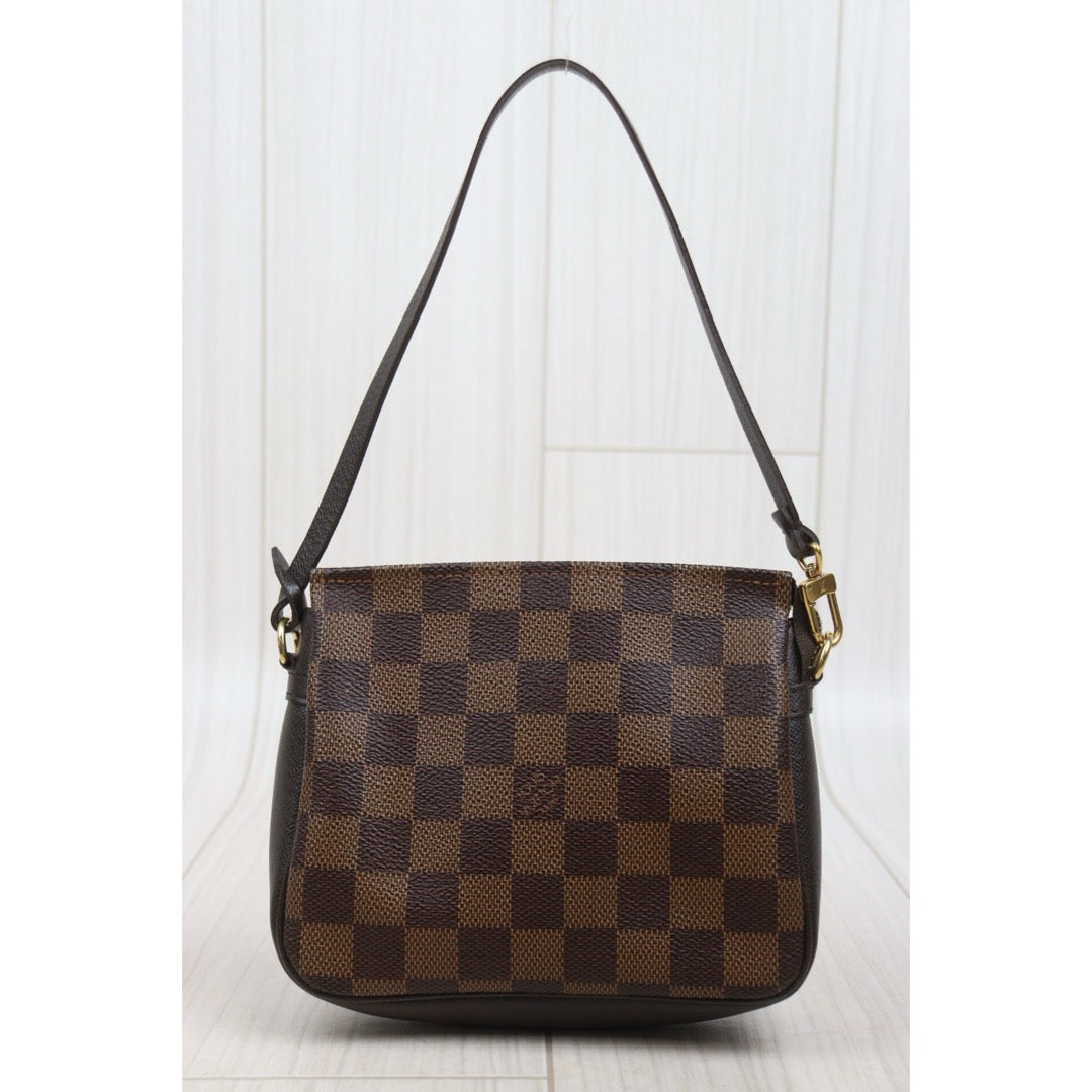 Very Good ( Rank A)｜ LV Damier Truth make up ｜26011306