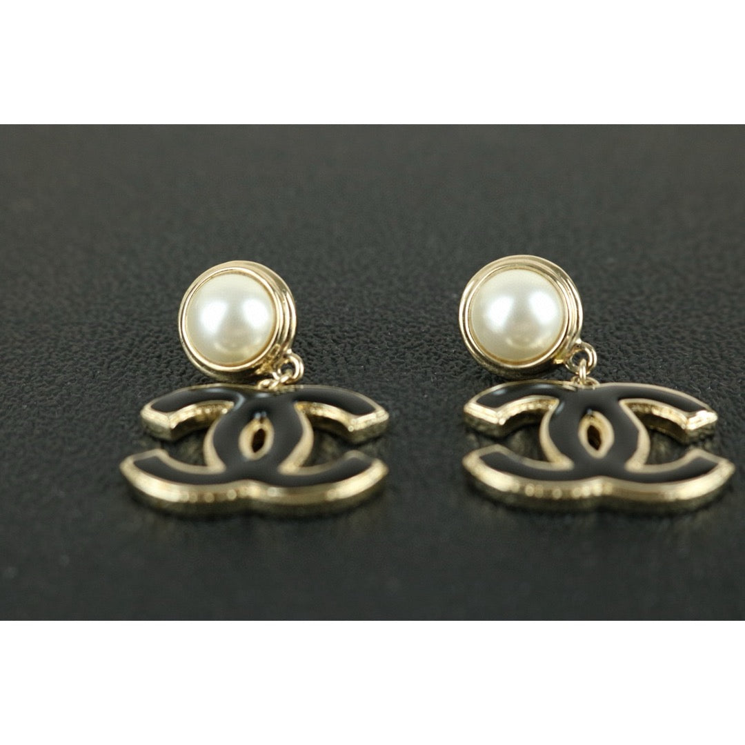 Very Good ( Rank A) ｜CHANEL Pearl COCO Mark Drop Stud Earrings ｜X24111202