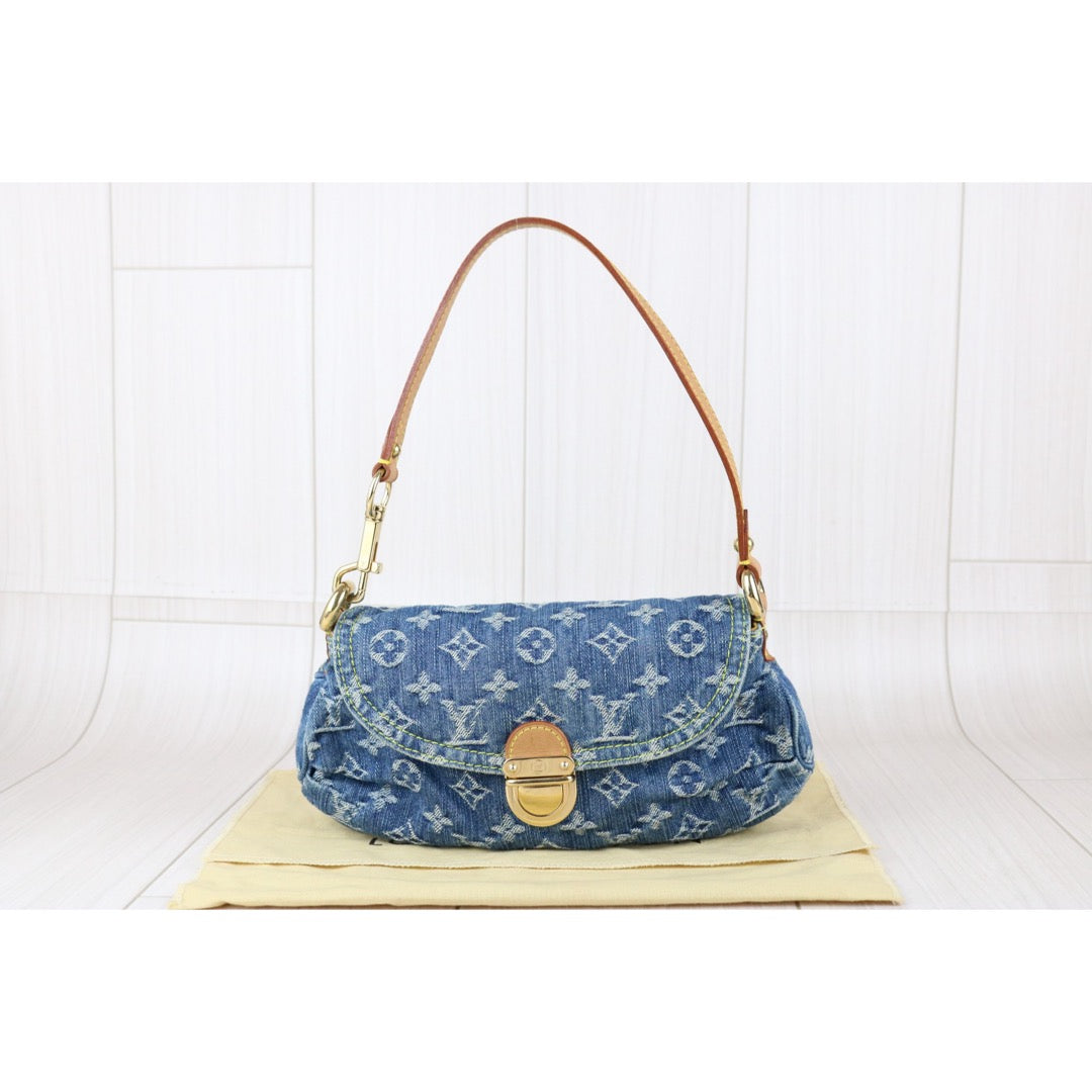 Include Entrupy Certificate of Authenticity｜Very Good ( Rank A) ｜ Louis Vuitton Monogram Denim Mini Pleaty Shoulder Bag Blue｜S26042505