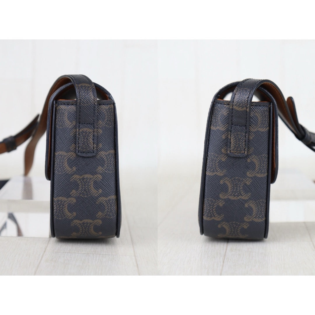 Include Entrupy Certificate of Authenticity｜Very Good ( Rank A) ｜ CELINE Macadam Triomphe Teen Shoulder Bag｜S26030101