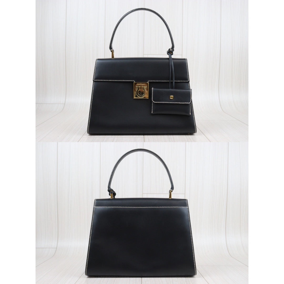 Rank A  ｜Ferragamo Gancini 2WAY Handbag  Shoulder Bag｜ Q24021531