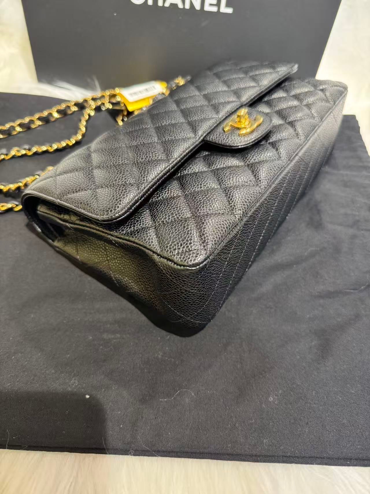 Include Entrupy Certificate of Authenticity｜Very Good ( Rank A)｜CHANEL Caviar Skin Matrasse Chain Double Flap 25 Shoulder Bag Black