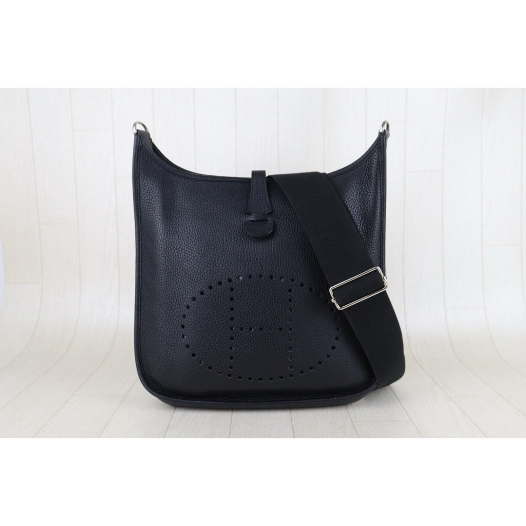Include Entrupy Certificate of Authenticity｜Very Good ( Rank A)｜ HERMES TC Leather  Evelyne 29 Shoulder Bag Black C Stamp Made In 2018Year｜S26041701