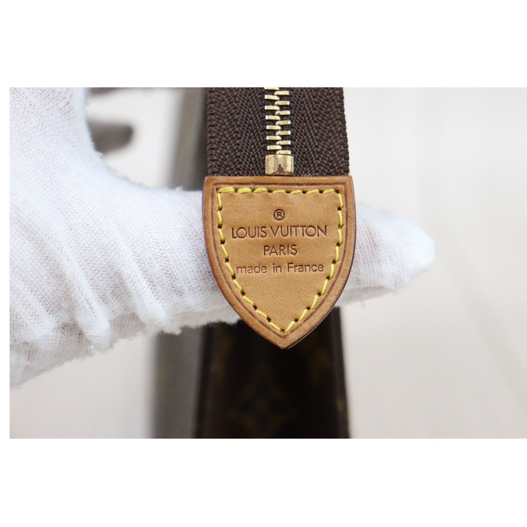 Rank A ｜ LV Monogram Pochette Toilette 25 ｜24021532