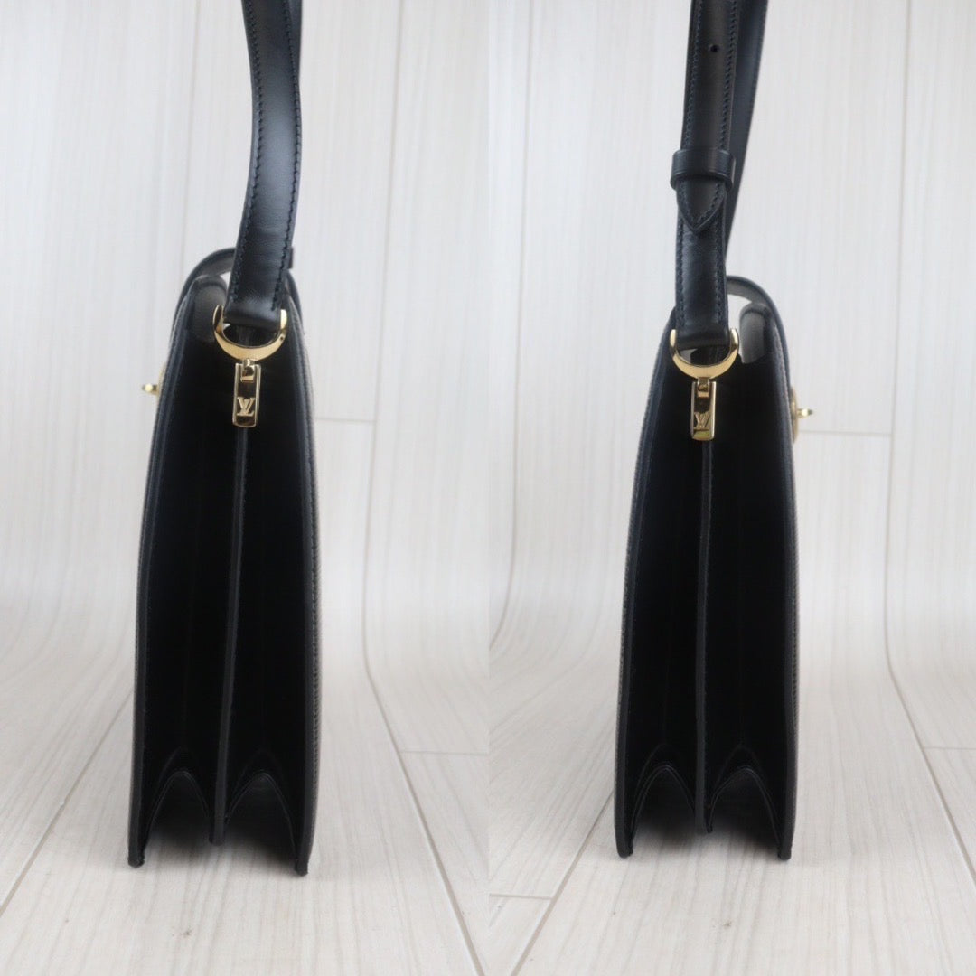 Rank A｜ LV Epi Shoulder Bag Black｜23082605