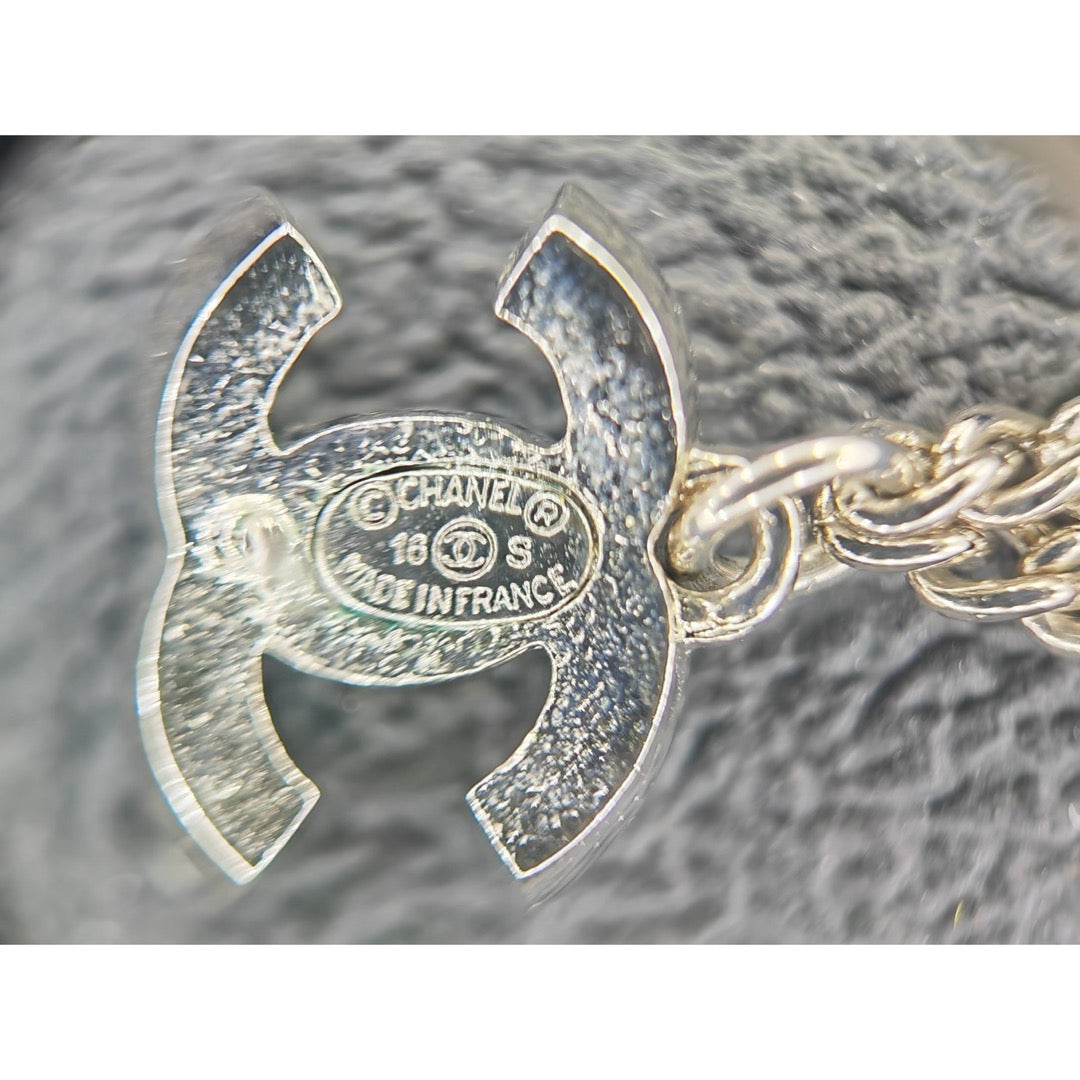 Include Authentic Detective Certificate of Authenticity｜Very Good ( Rank A) ｜CHANEL 16S COCO Mark Rhinestone Pearl Earrings Made In 2016Year｜X26041109