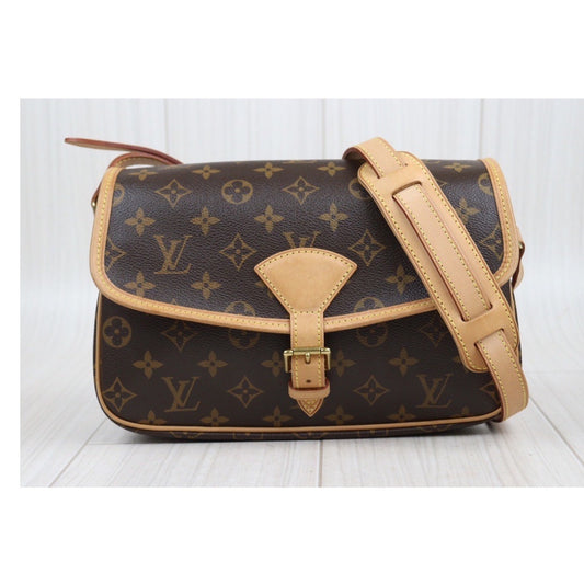 Rank A ｜LV Monogram Sologne ShoulderBag｜23110702