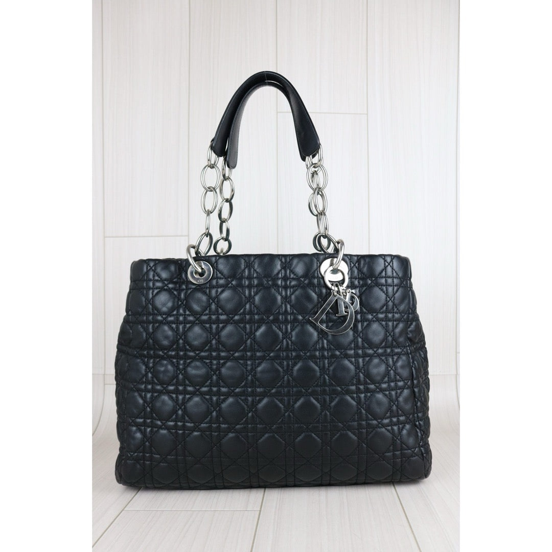 Include Entrupy Certificate of Authenticity｜Good ( Rank AB)｜  Dior Lamb Skin Large Lady Dior Tote Bag Black ｜S26053001