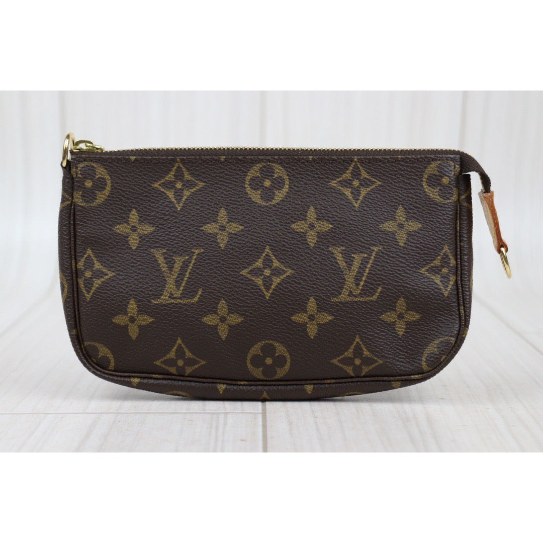 Rank A ｜ LV Monogram Pochette Accessoires ｜24020815