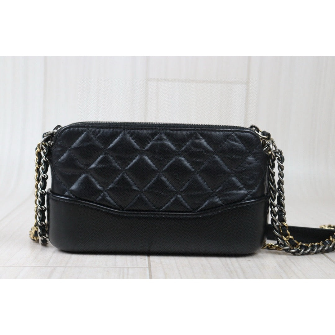 Very Good ( Rank A)｜CHANEL Mini Gabrielle Aged Calfskin Shoulder Bag Black Made in 2018-2019Year｜S24071404