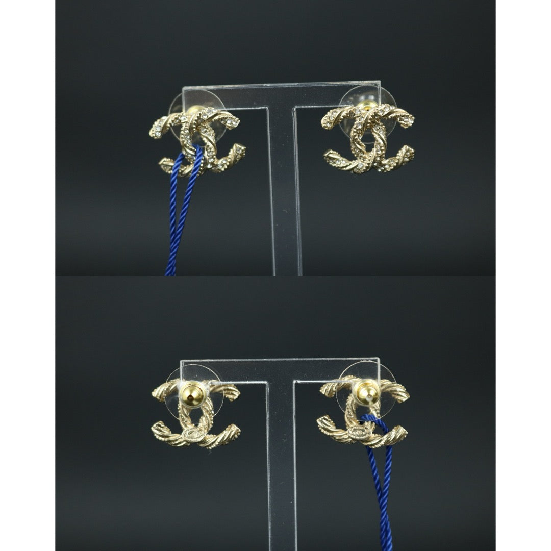 Include Authentic Detective Certificate of Authenticity｜Very Good ( Rank A) ｜CHANEL F14V COCO Mark Braids Rhinestone Earrings Made In 2014 Year｜S26062505