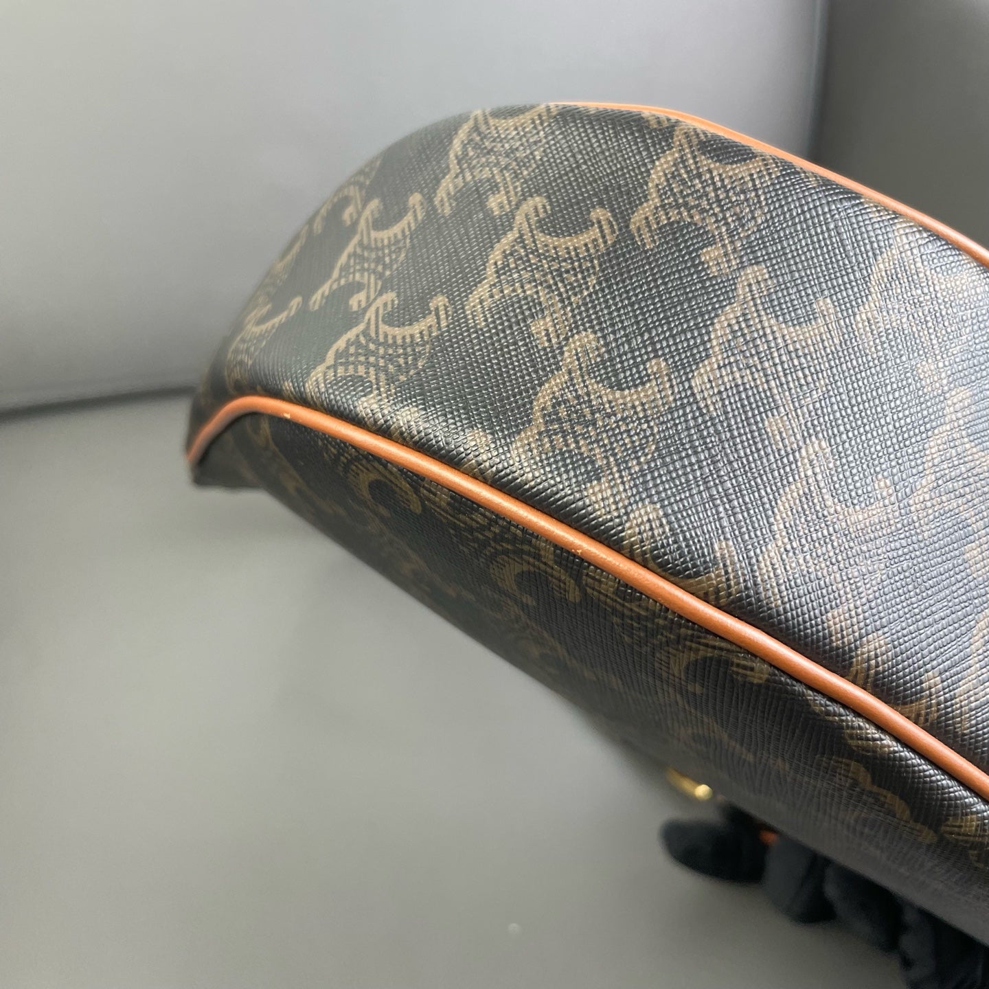 Very Good ( Rank A) ｜ CELINE AVA Shoulder Bag